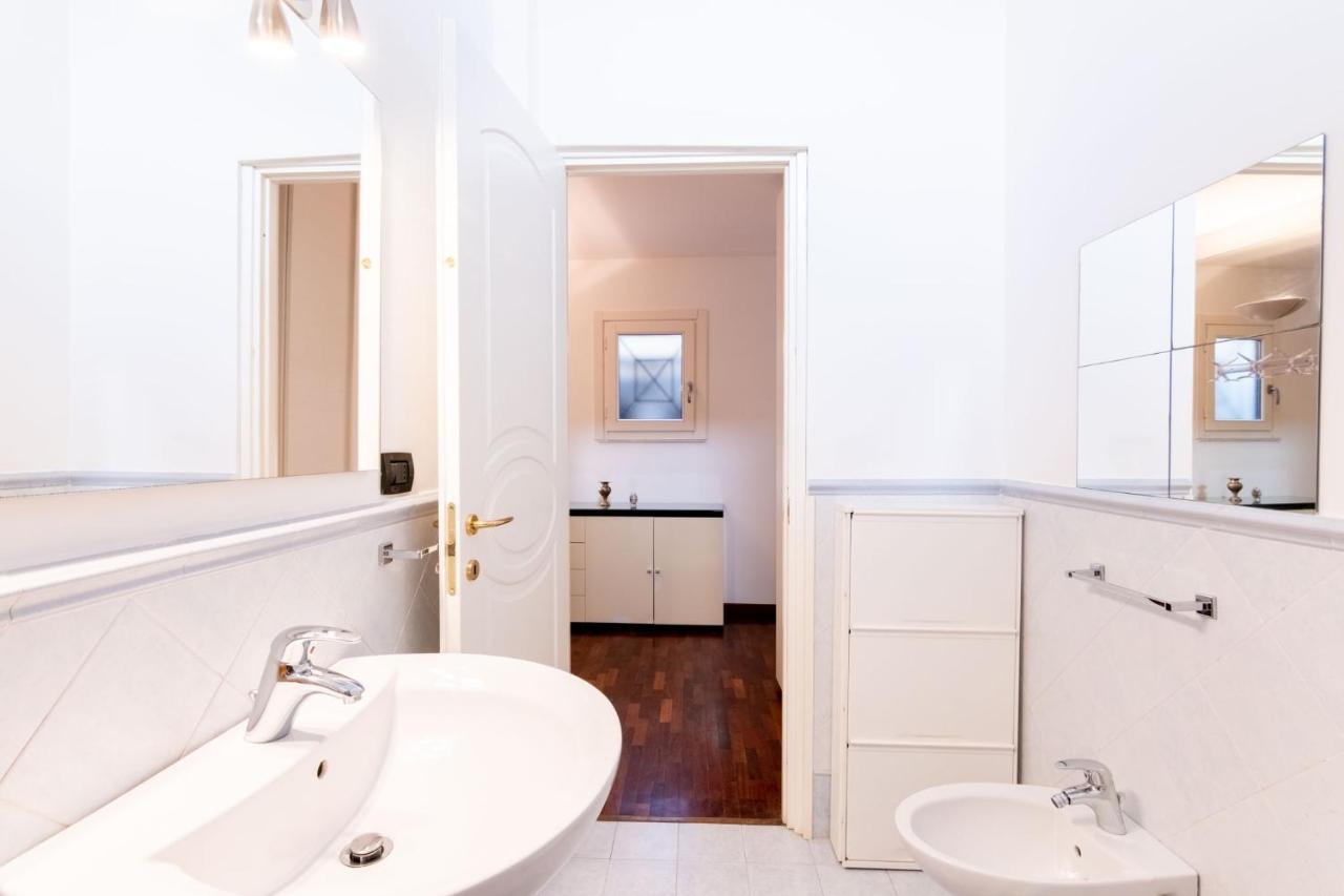 Appartamento Abbadia Charme House Palermo Esterno foto